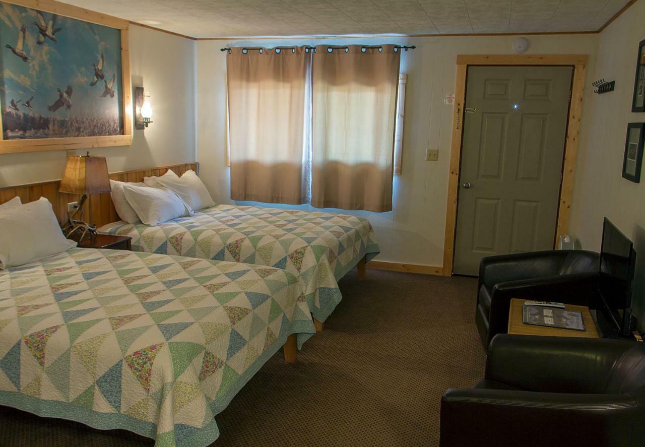 High Country Motel And Cabins Cooke City Exteriör bild